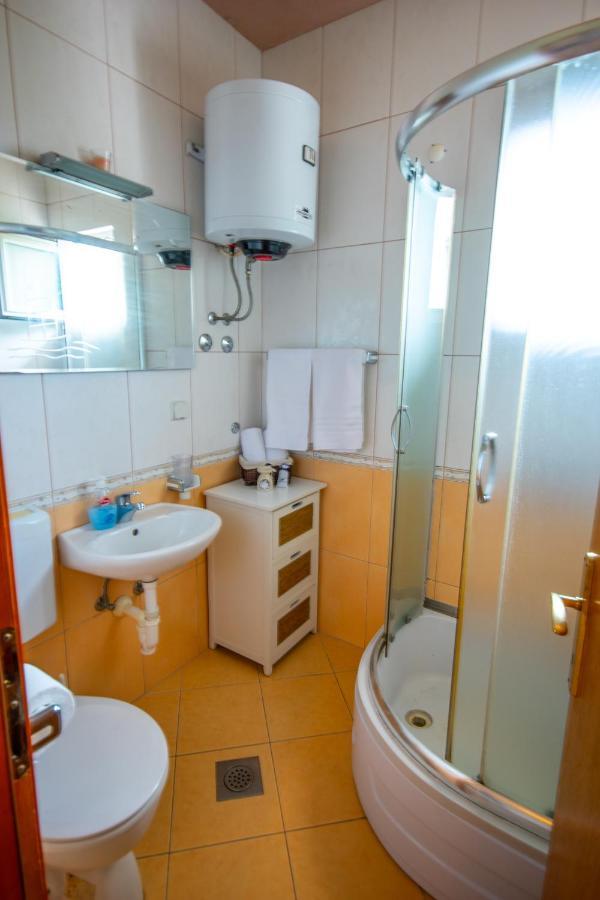 Apartment Franic Podstrana Esterno foto
